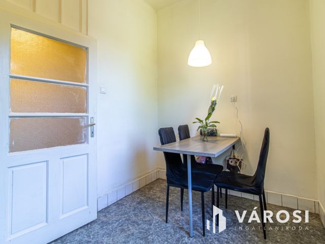 Azonnal költözhető állapotú 2 szobás, 54 m²-es téglalakás