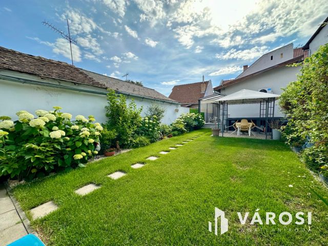 ILYEN LEHETŐSÉGET NEM TALÁLNI mindennap!