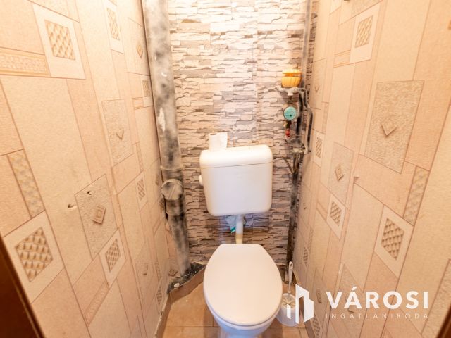 50,9 MFt – 40 m², tágas szoba, parkos Angyalföld